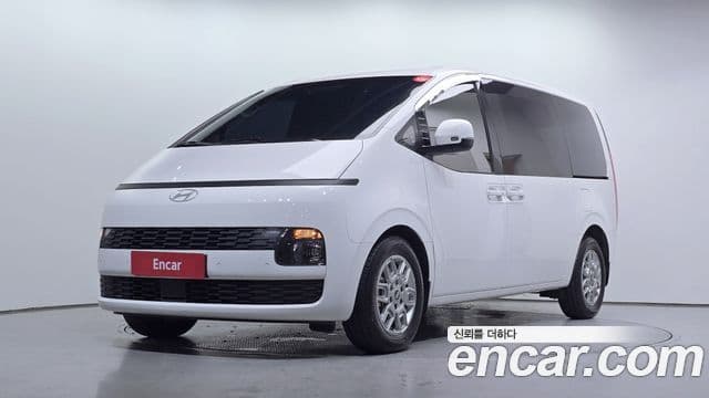 Hyundai The New Staria