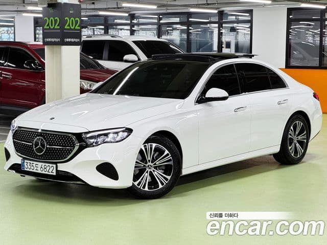 Mercedes-Benz E-Class W214