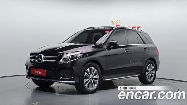 Mercedes-Benz GLE-Class W166