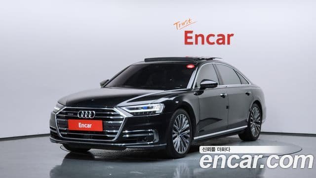 Audi A8 (D5)
