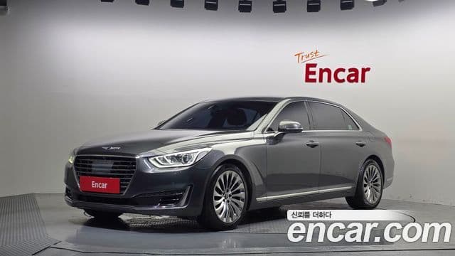 Genesis EQ900