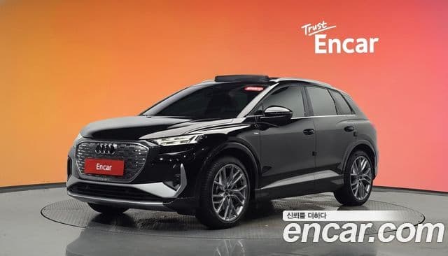 Audi Q4 e-tron (F4)