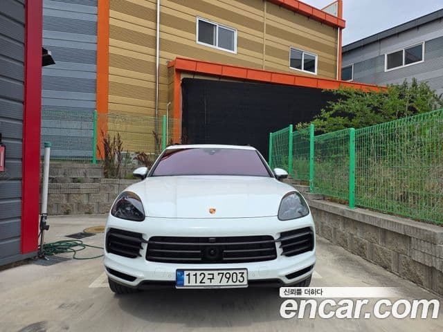 Porsche Cayenne (PO536) 3