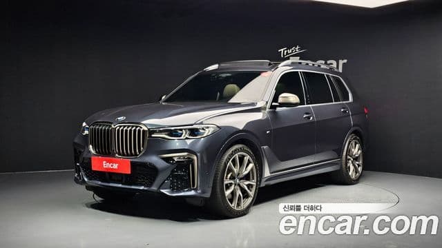 BMW X7 (G07)