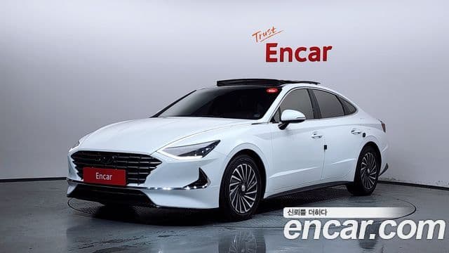 Hyundai Sonata Hybrid (DN8)