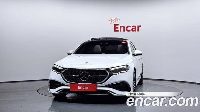Mercedes-Benz E-Class W214 3