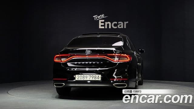 Hyundai Grandeur IG 4