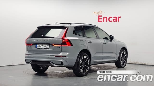 Volvo XC60 2nd Gen 2