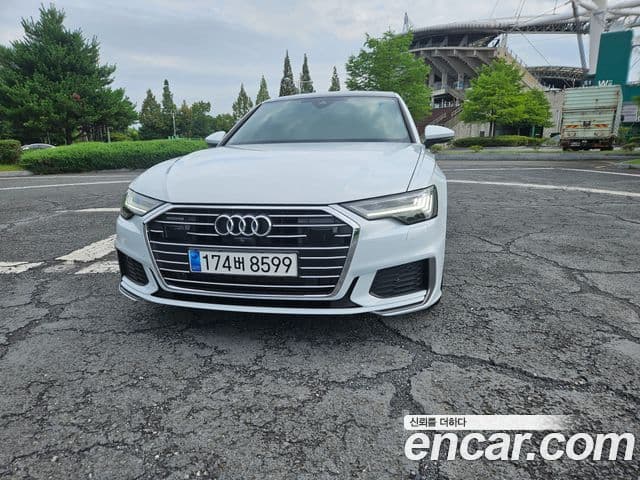 Audi A6 (C8)