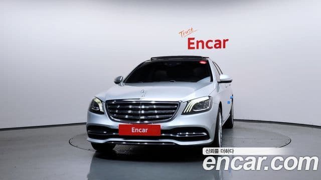 Mercedes-Benz S-Class W222 3