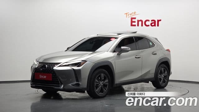 Lexus UX250h