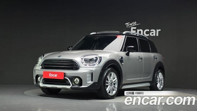 MINI Cooper Countryman 1