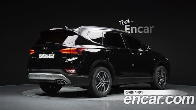 Hyundai Santa Fe TM 2