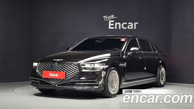 Genesis G90