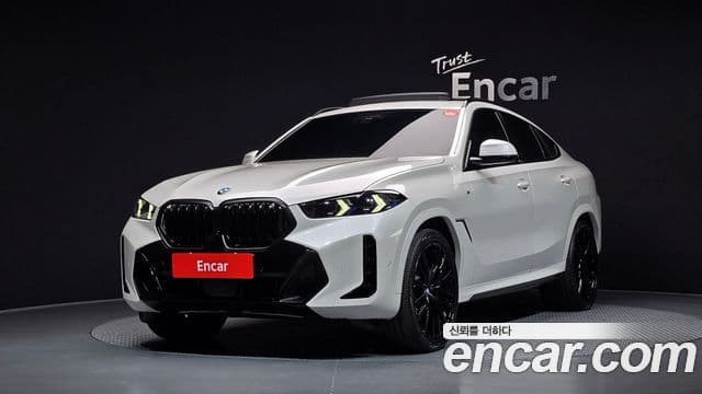 BMW X6 (G06)