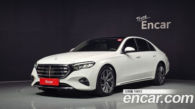 Mercedes-Benz E-Class W214