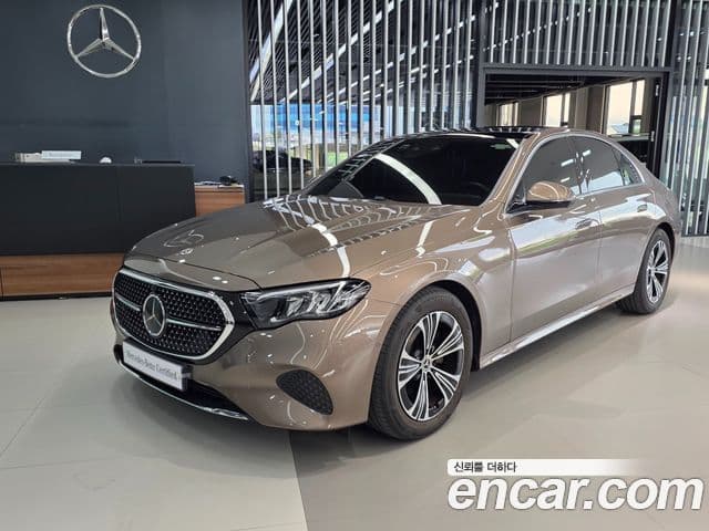 Mercedes-Benz E-Class W214