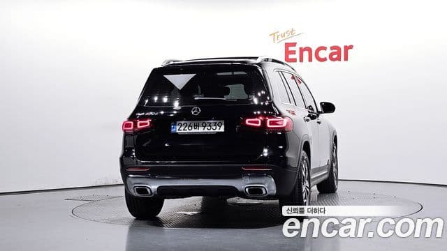 Mercedes-Benz GLB-Class X247 4