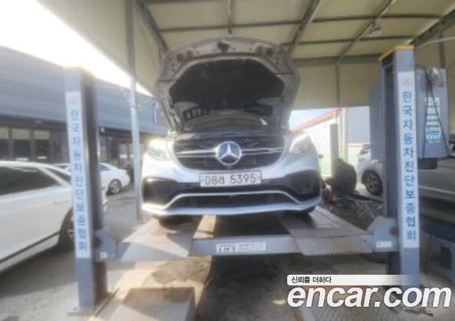 Mercedes-Benz GLE-Class W166