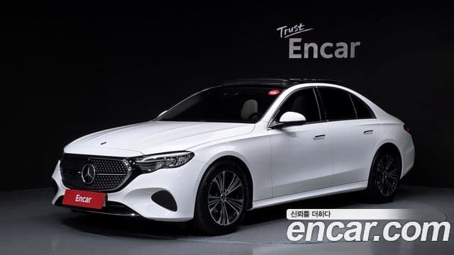 Mercedes-Benz E-Class W214