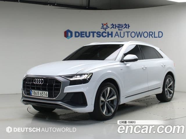 Audi Q8 (4M)