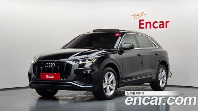 Audi Q8 (4M)