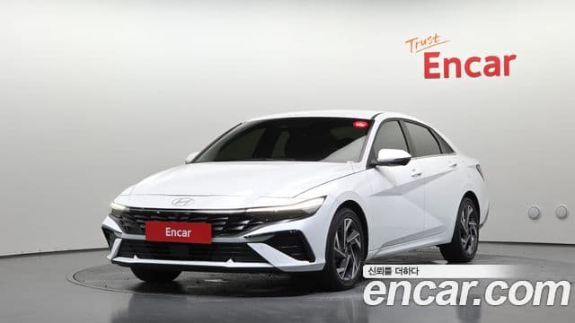 Hyundai The New Avante Hybrid (CN7)