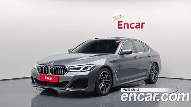 BMW 5 Series (G30)
