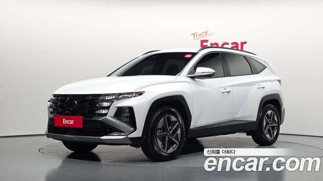 Hyundai The New Tucson Hybrid (NX4)