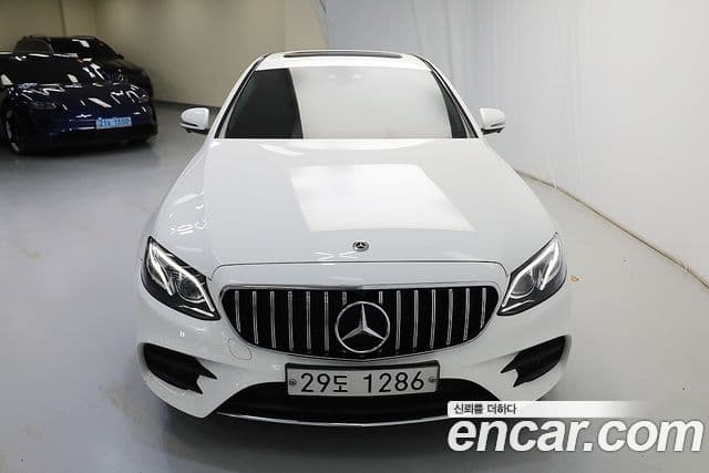 Mercedes-Benz E-Class W213