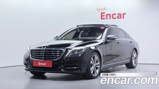 Mercedes-Benz S-Class W222
