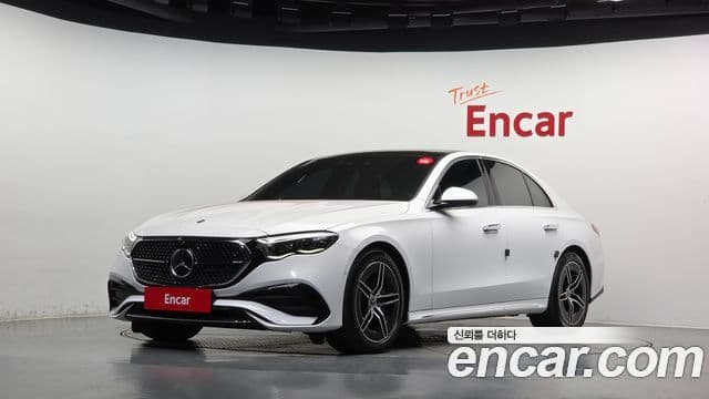Mercedes-Benz E-Class W214