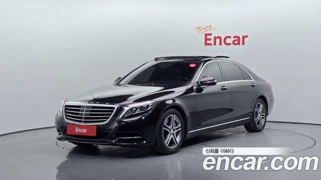 Mercedes-Benz S-Class W222