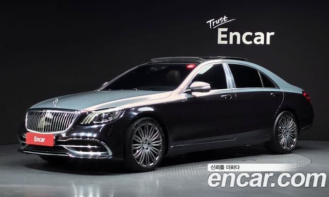 Mercedes-Benz S-Class W222