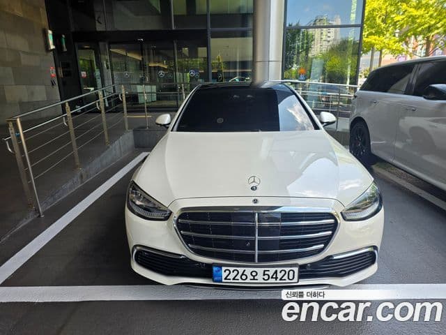 Mercedes-Benz S-Class W223