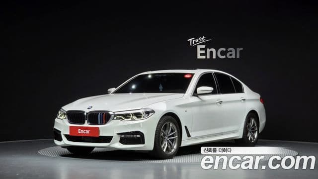 BMW 5 Series (G30)