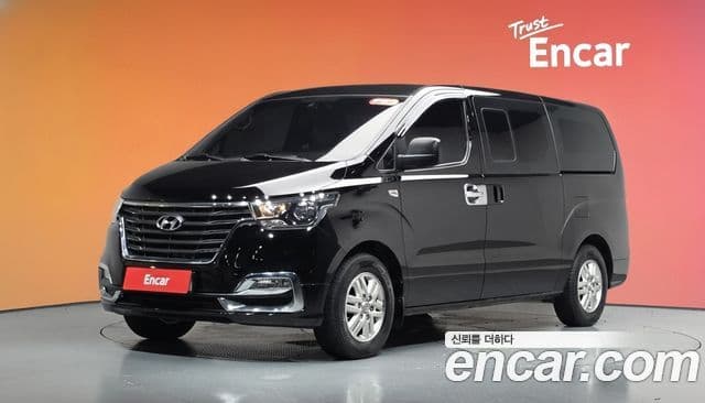 Hyundai The New Grand Starex