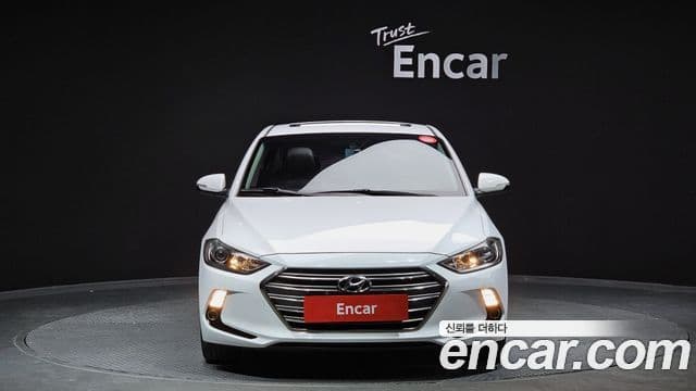 Hyundai Avante AD 3
