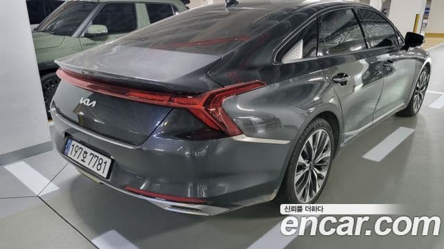 Kia K8 4