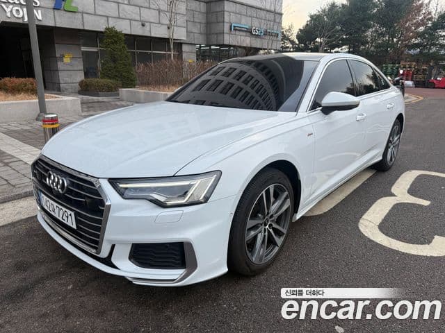 Audi A6 (C8)