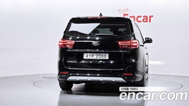 Kia The New Carnival 4