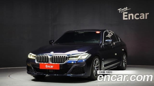 BMW 5 Series (G30)