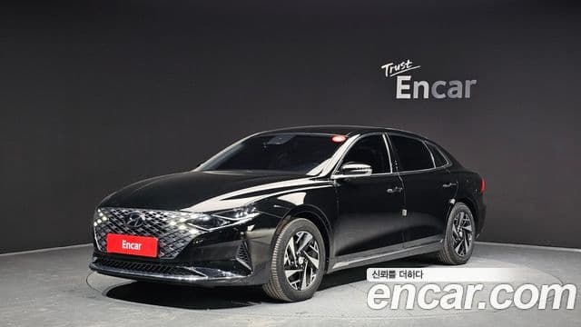 Hyundai The New Grandeur IG Hybrid 1
