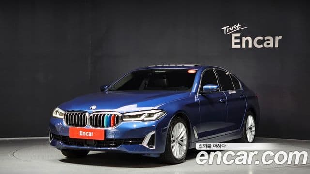 BMW 5 Series (G30)
