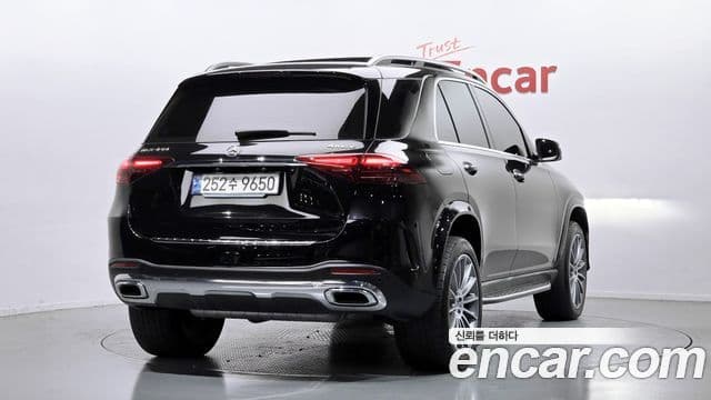 Mercedes-Benz GLE-Class W167 2