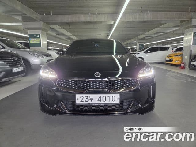 Kia Stinger 2