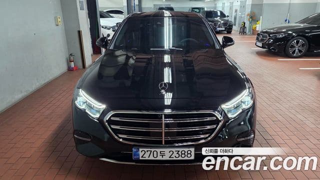 Mercedes-Benz E-Class W214 1