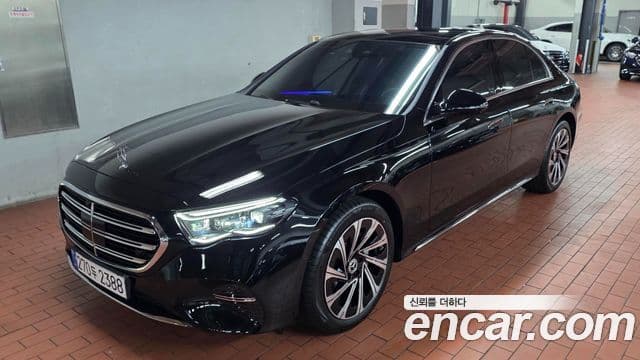 Mercedes-Benz E-Class W214 2