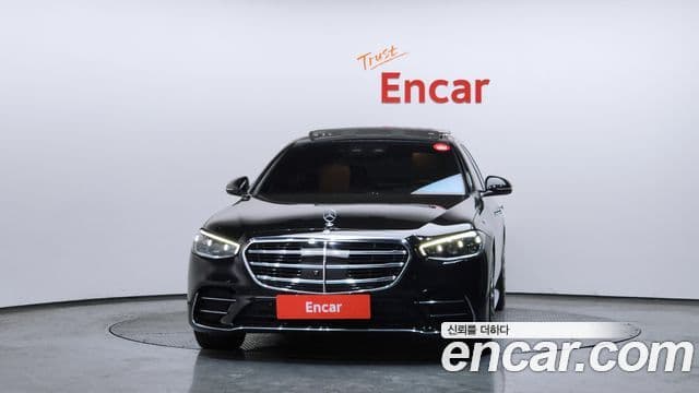 Mercedes-Benz S-Class W223 3