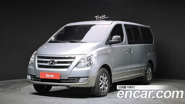 Hyundai Grand Starex
